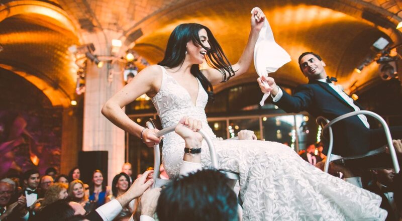A documentary wedding moment at Guastavino's