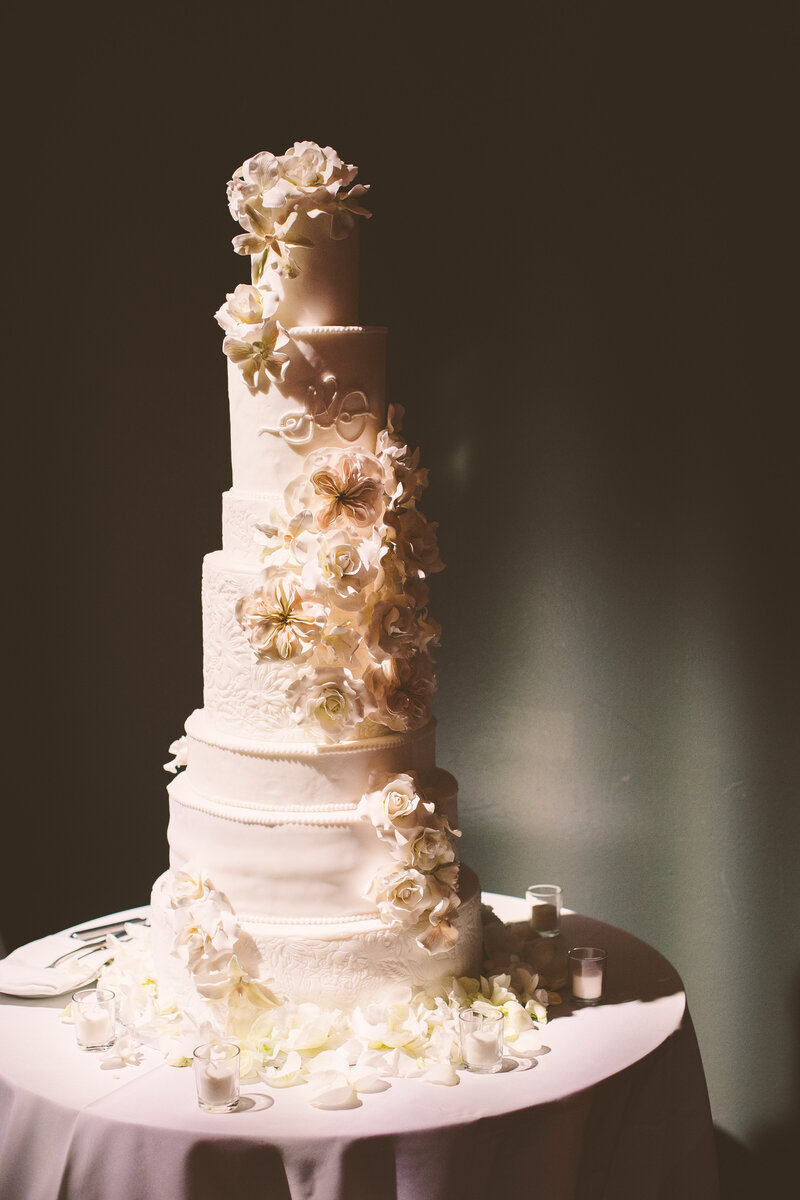 A documentary wedding moment at Guastavino's