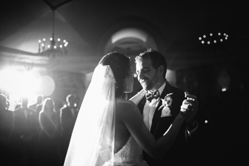 A documentary wedding moment at Pleasantdale Chateau