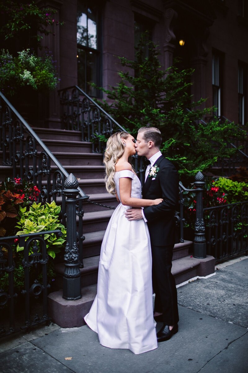 A documentary wedding moment at Soho Grand Hotel